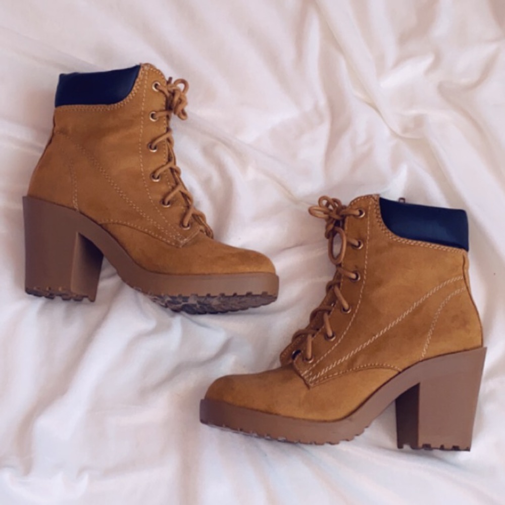 Tan booties size 5.5